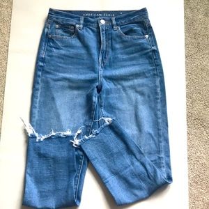 American Eagle Mom Jeans
